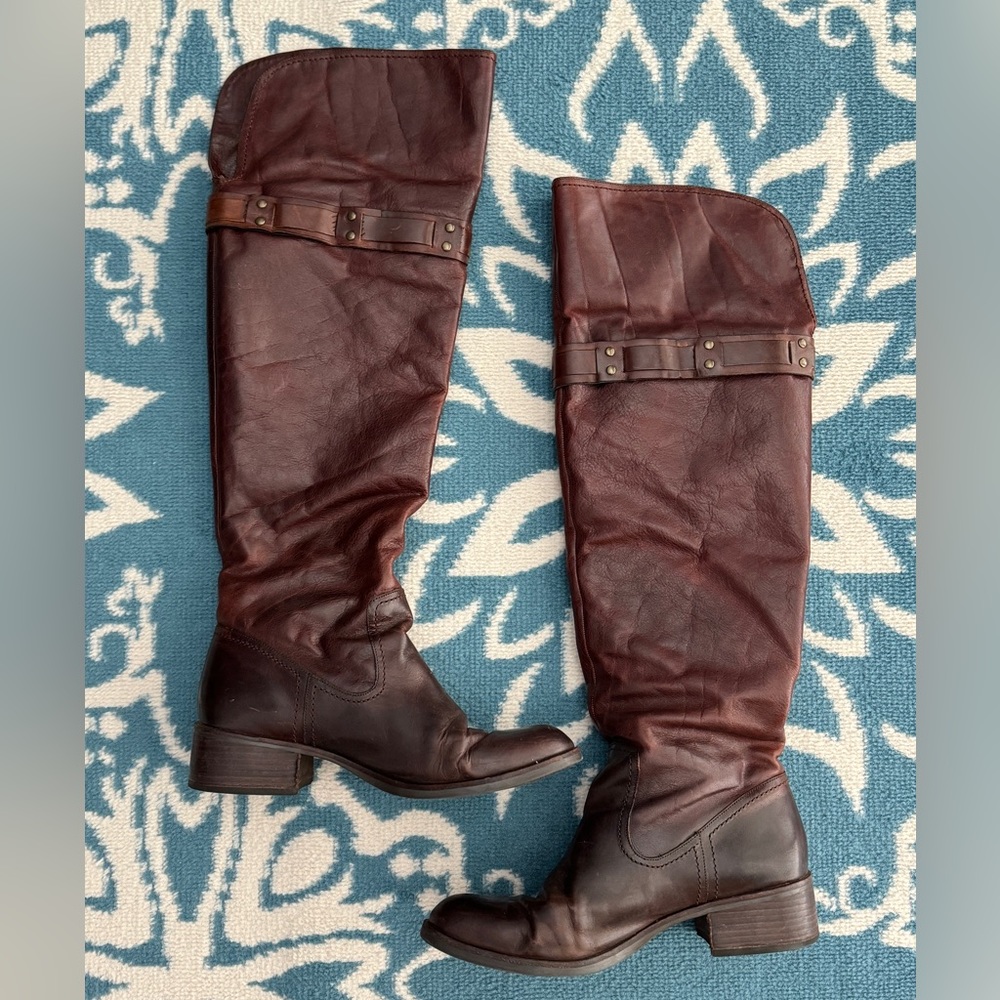 Jessica Simpson Clancey Boots - Picture 2 of 9